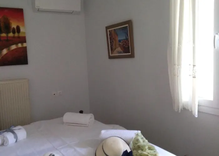 דירה Nostalgia B In 50 Meters From The Sea סאמי