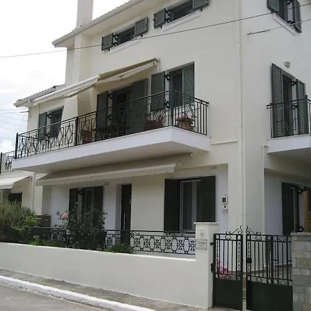 Nostalgia B In 50 Meters From The Sea Apartment