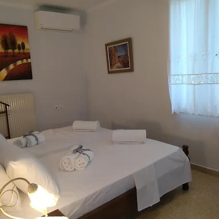 Apartment Nostalgia B In 50 Meters From The Sea Sami (Kefalonia)